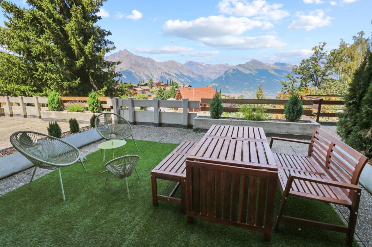 ננדה Superbe Appartement Avec Piscine מראה חיצוני תמונה